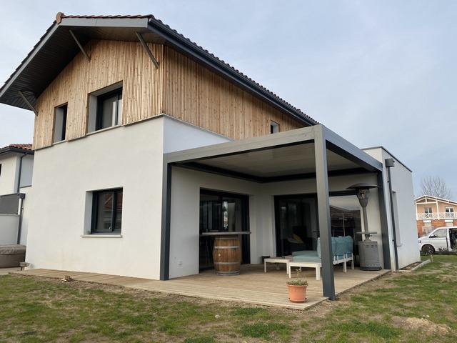 villa moderne saubrigues